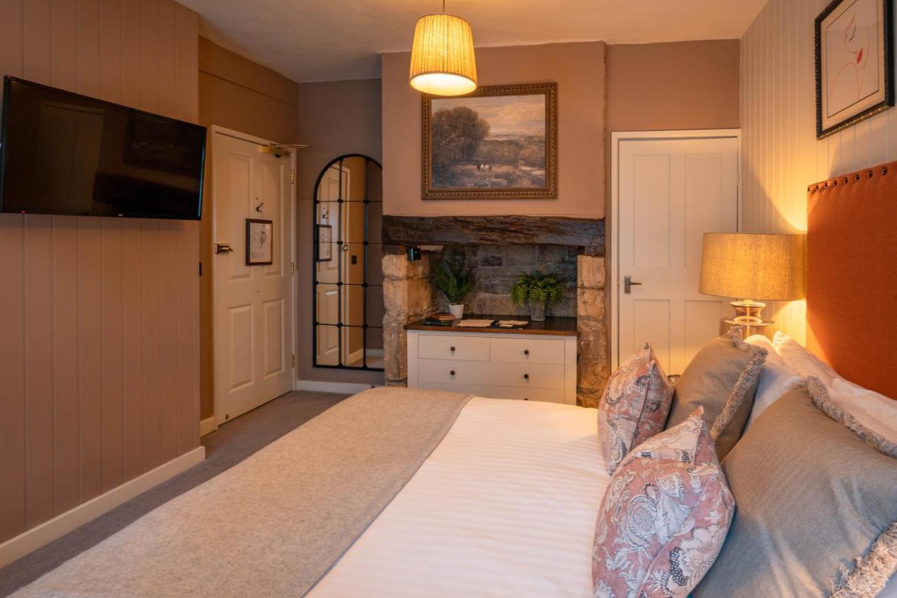 The George Inn & Plaine Norton St Philip 외부 사진