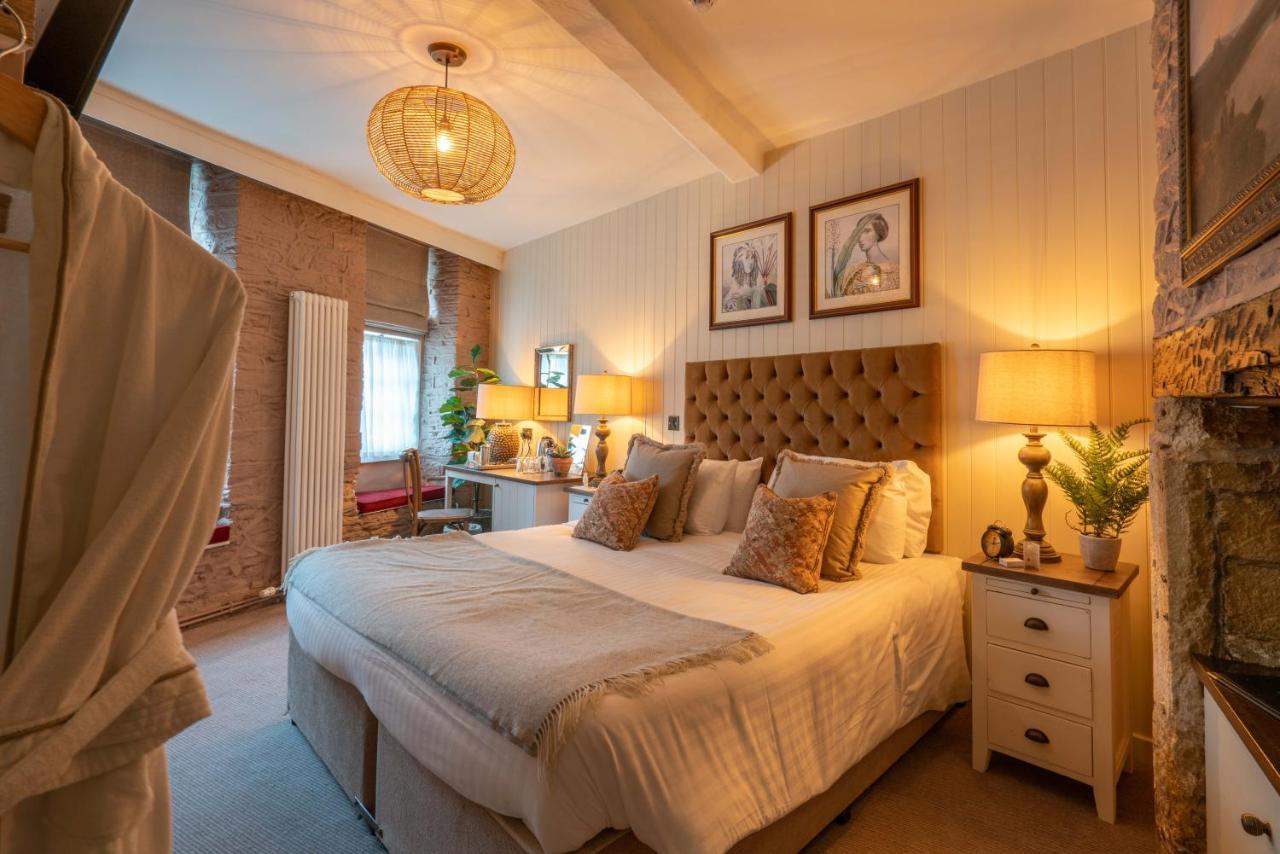 The George Inn & Plaine Norton St Philip 외부 사진
