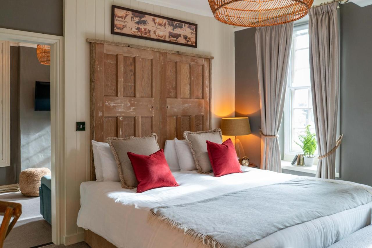 The George Inn & Plaine Norton St Philip 외부 사진