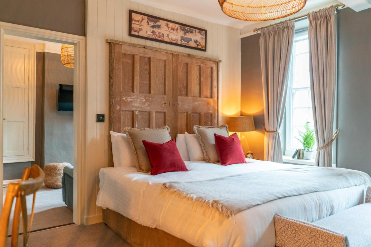 The George Inn & Plaine Norton St Philip 외부 사진
