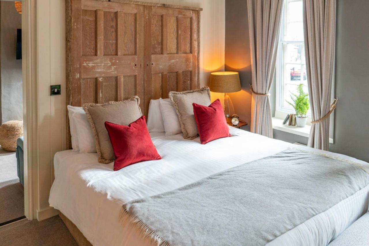 The George Inn & Plaine Norton St Philip 외부 사진