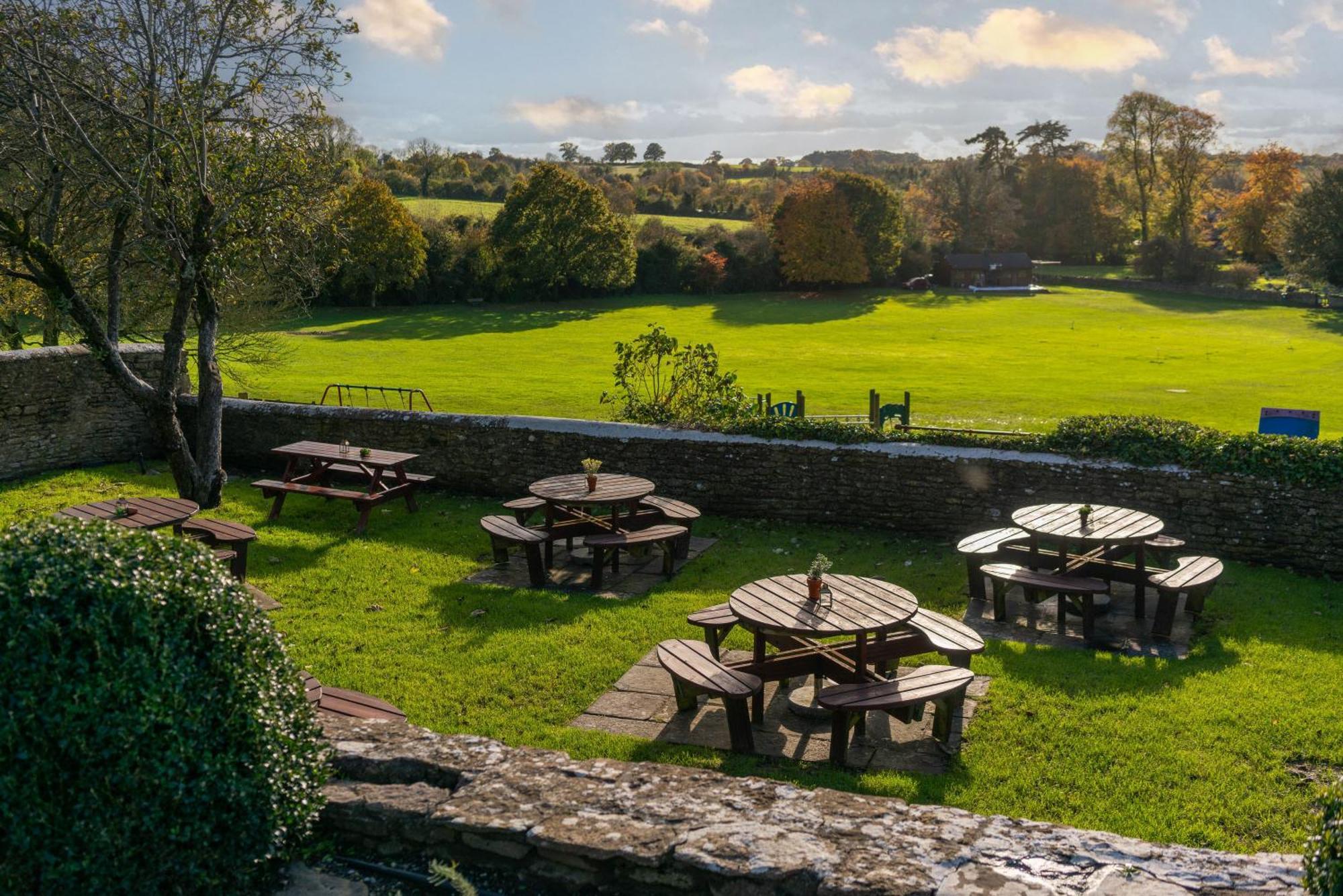 The George Inn & Plaine Norton St Philip 외부 사진