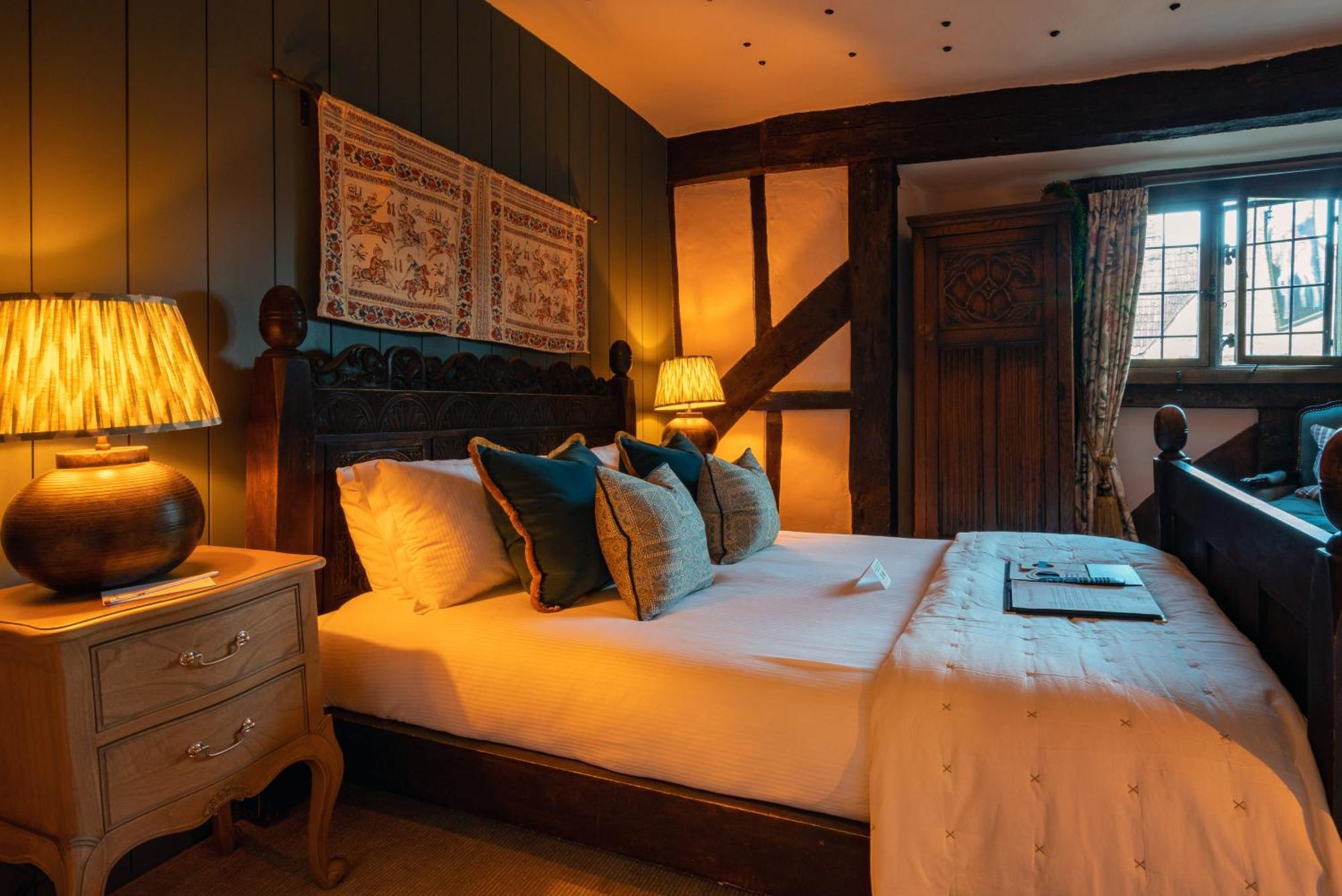 The George Inn & Plaine Norton St Philip 외부 사진