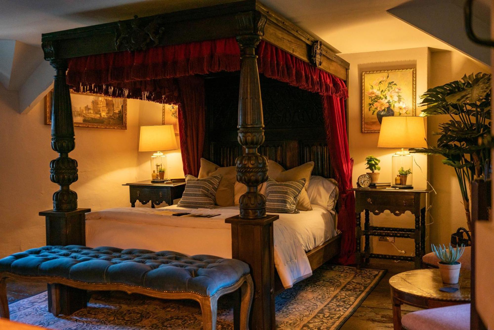 The George Inn & Plaine Norton St Philip 외부 사진