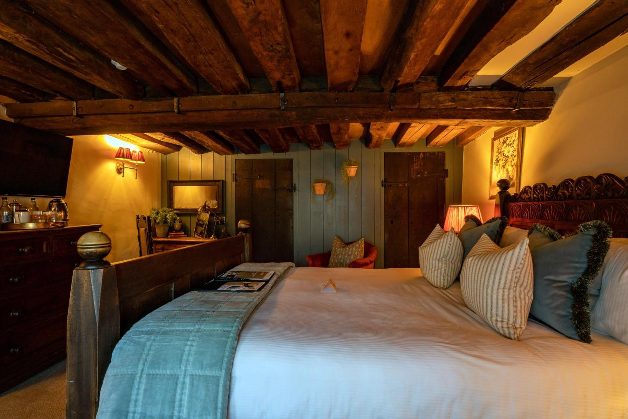 The George Inn & Plaine Norton St Philip 외부 사진